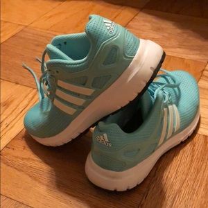 Adidas cloudfoam running shoes in aqua/teal